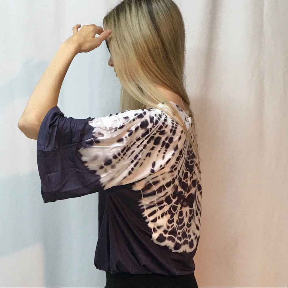 Beautiful Tie Dye Navy/White top - Picture 5 of 8